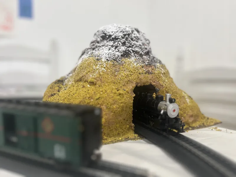 Train Tunnel